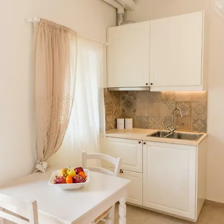 Romantic House Priotissa Ii